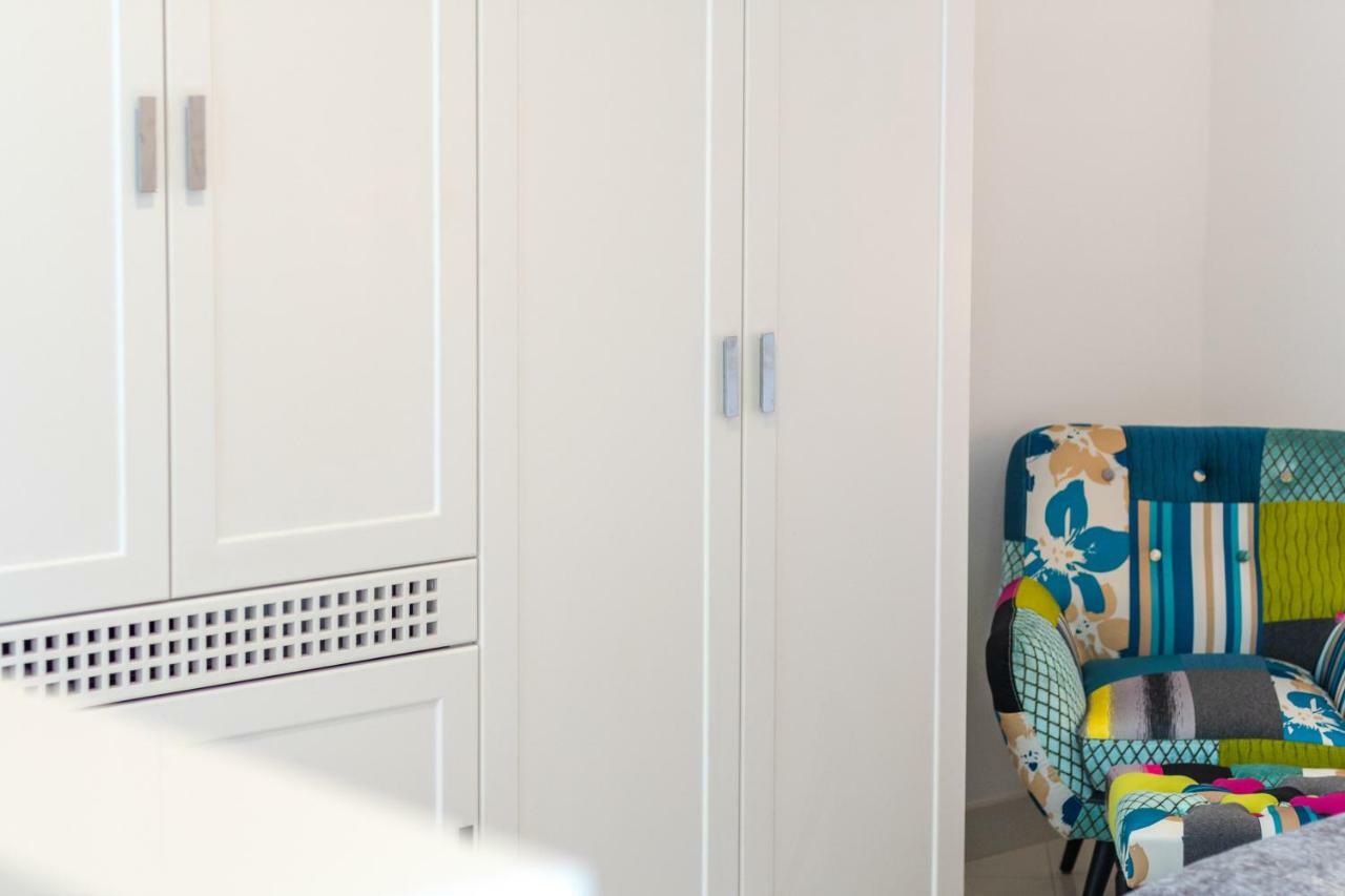 The Whitestone Apartment Split