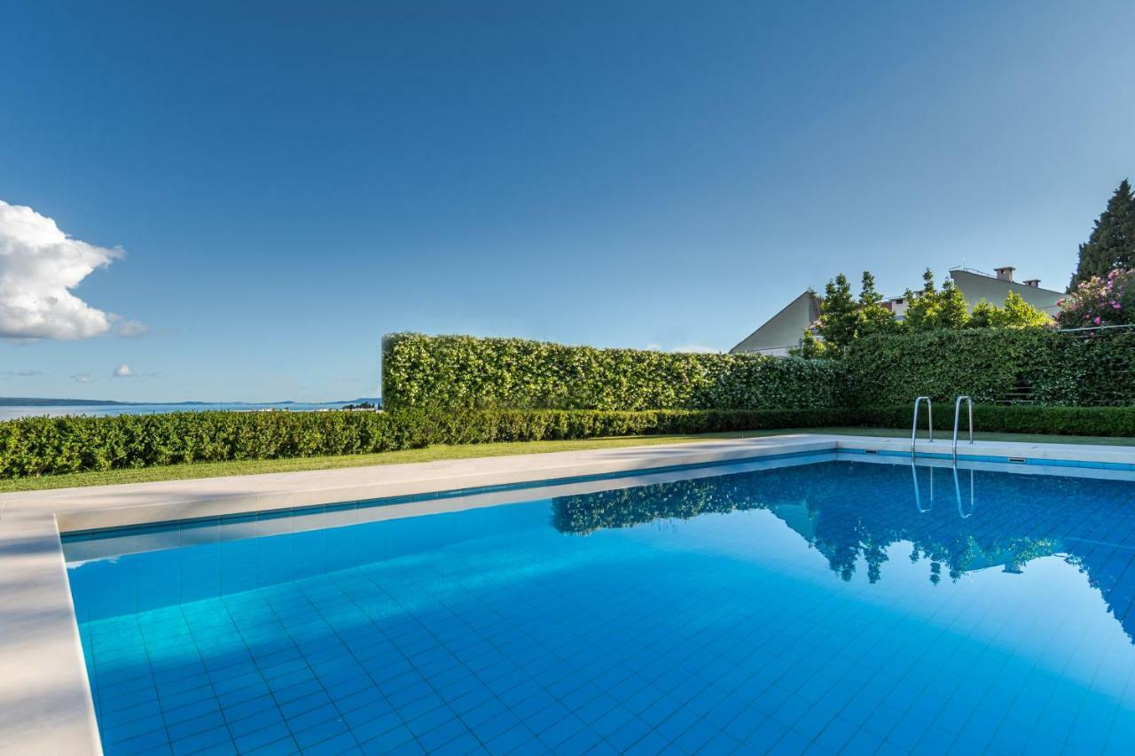 Apartment The Whitestone Split