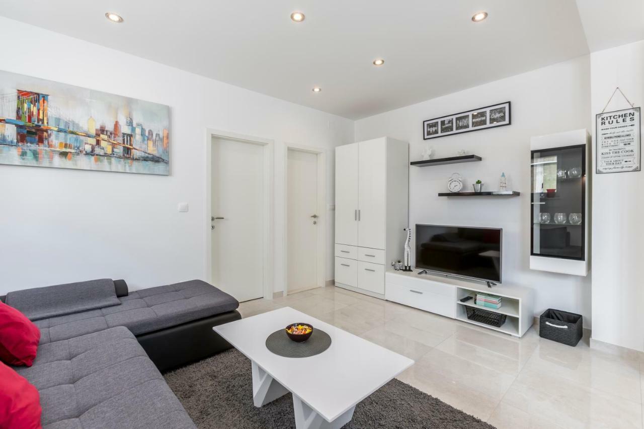 Apartman Apartments Amore