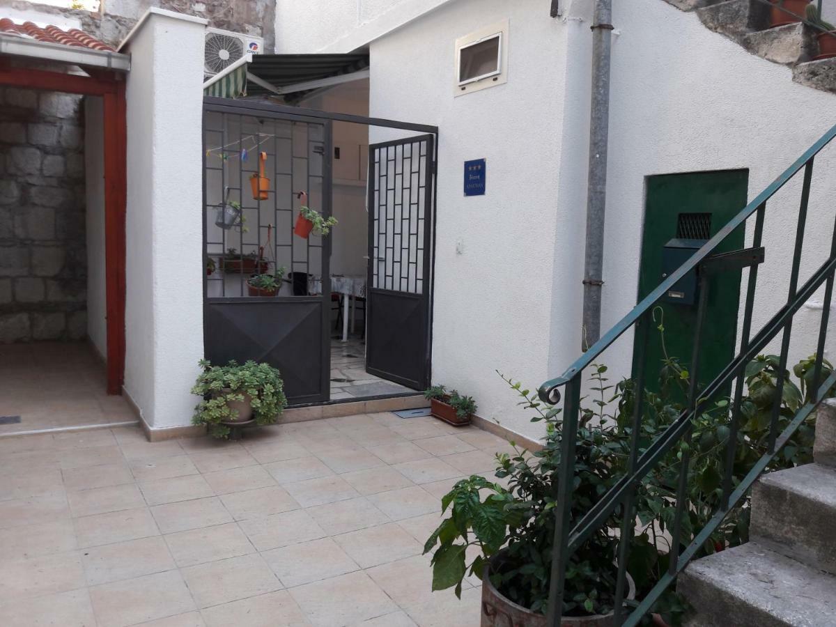 Apartment Vicenco Top Location Split