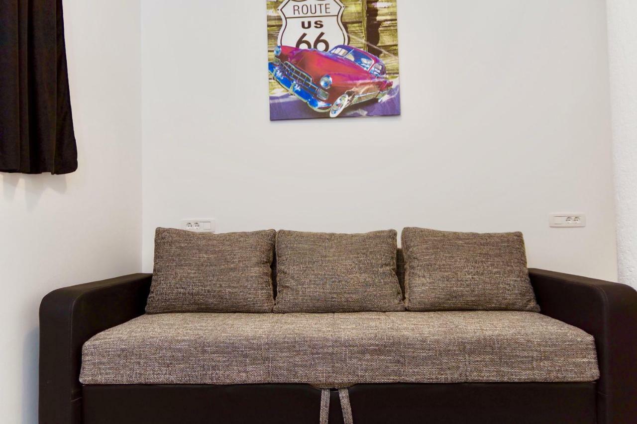 Luxury Minerva Gardens Apartment *