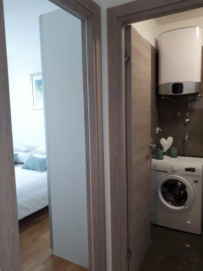 Apartment Eni With Garage Parking