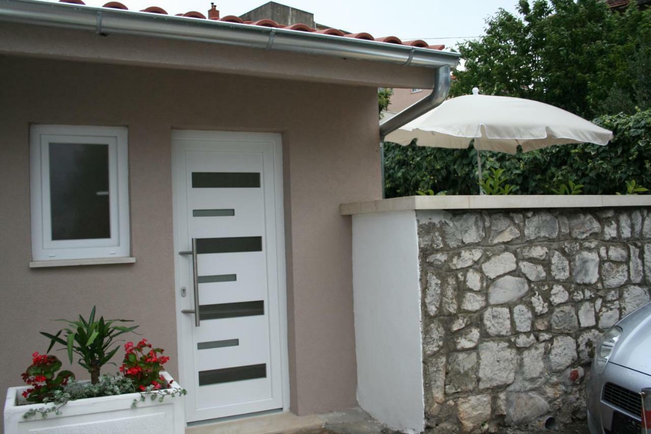 With Garden Guest house 3*