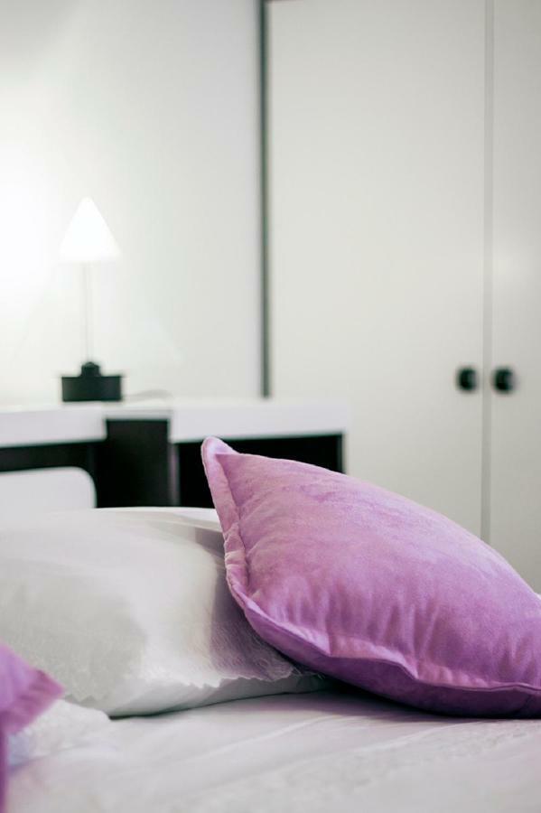 Apartment Milana - Cozy Stay With Free Parking Apartment Split