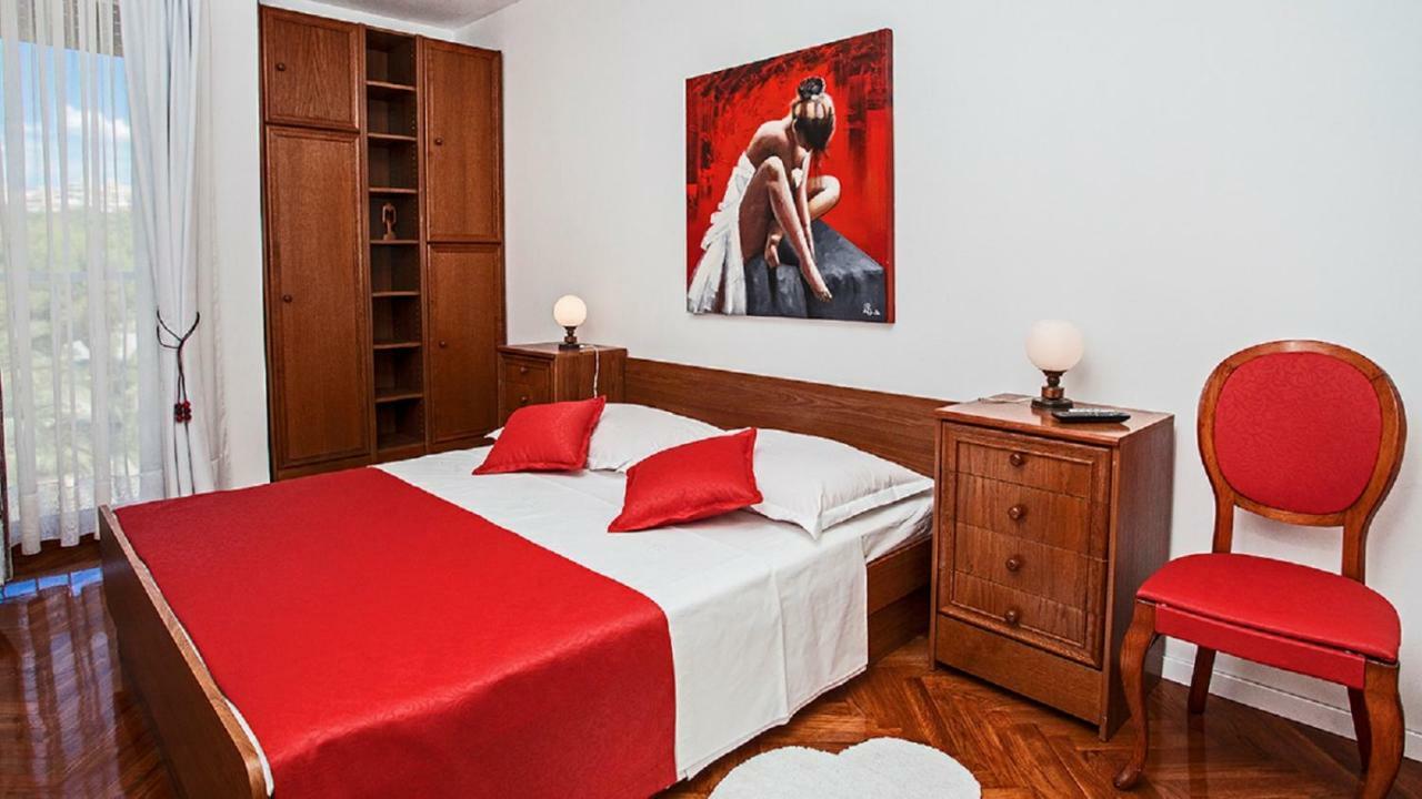 Apartment Apartment Milana - Cozy Stay With Free Parking Split