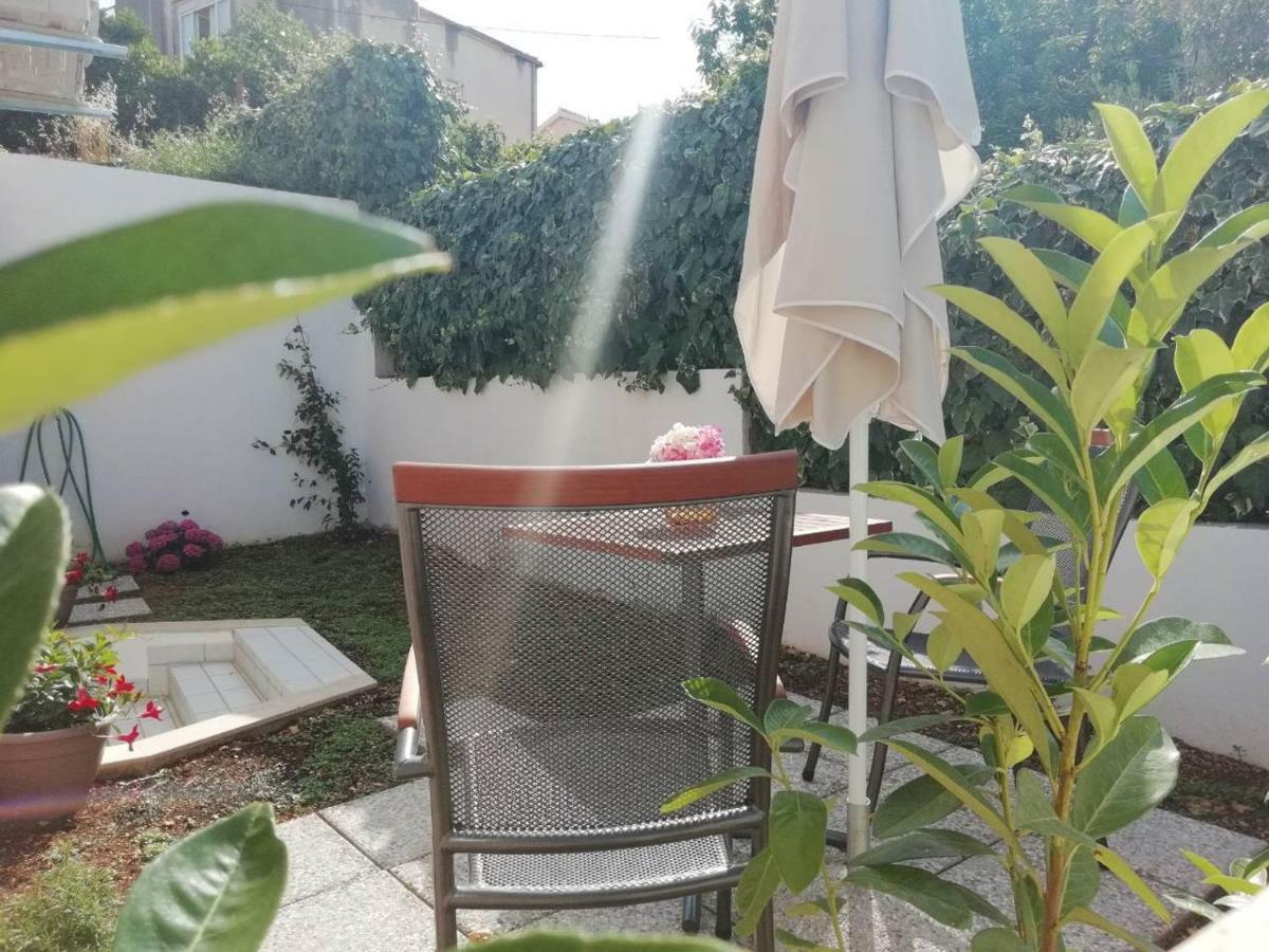 Guest house With Garden 3*