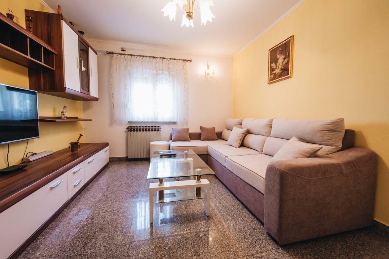 Apartment Danica *