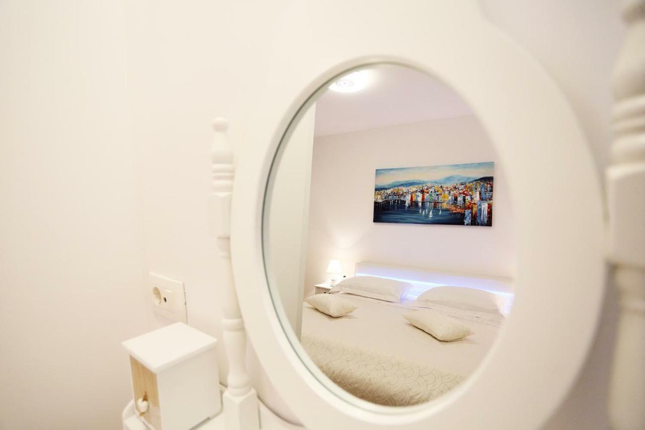 Tokic Apartment Split