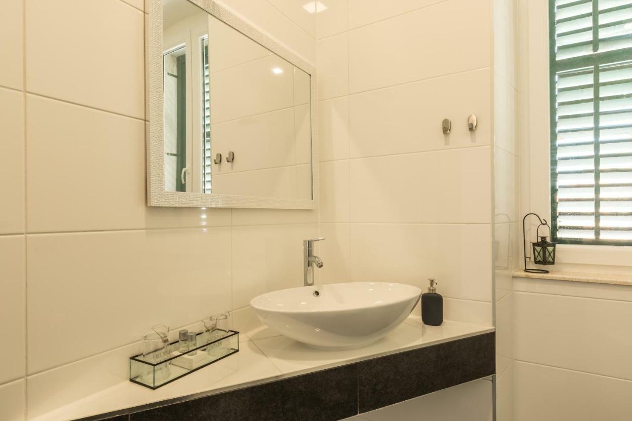 Gostinjska kuća Seabed 4*