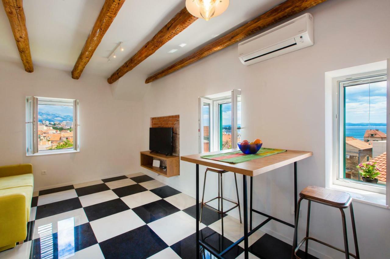 Apartman Smile Lux With View Split