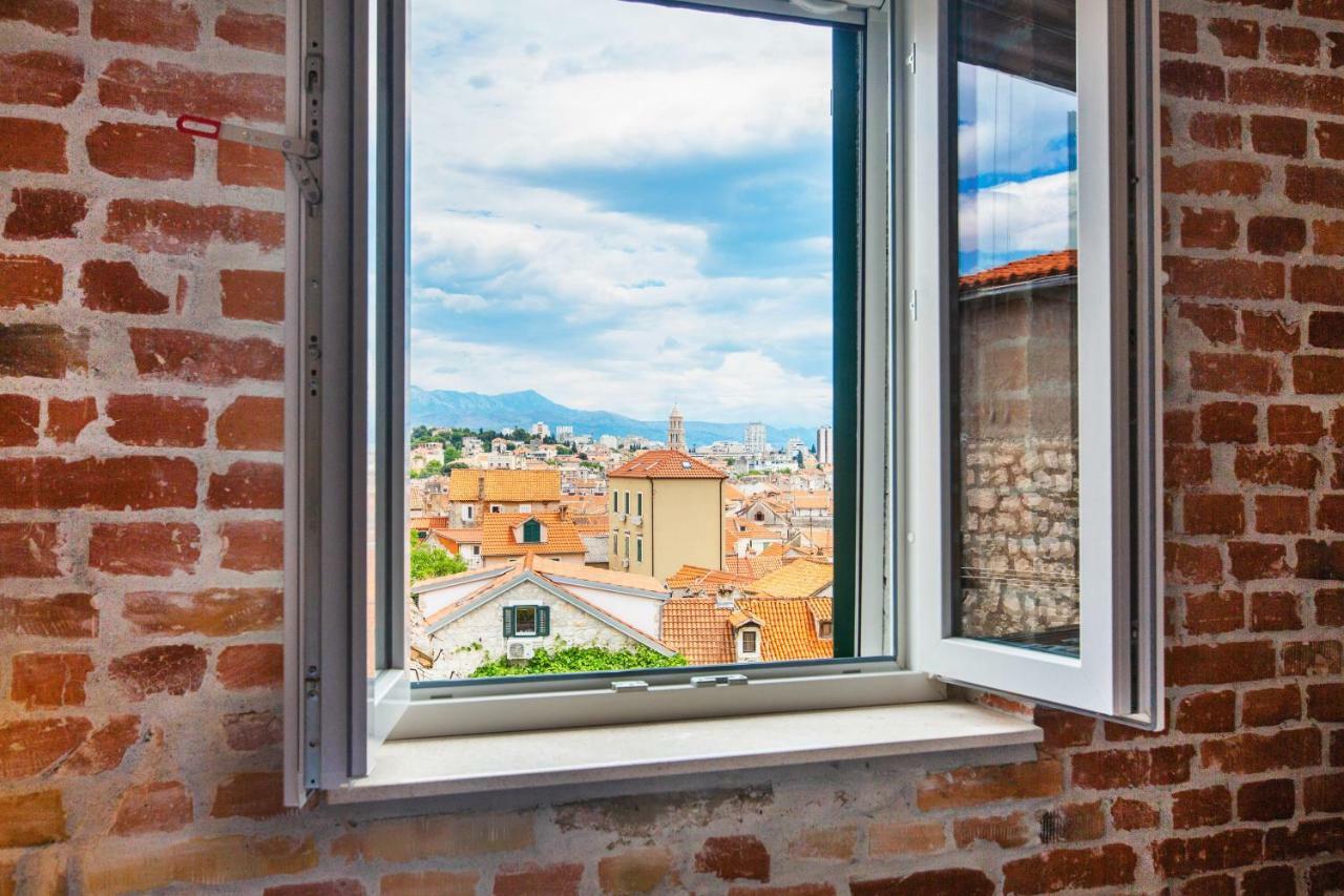 Apartment Smile Lux With View Split