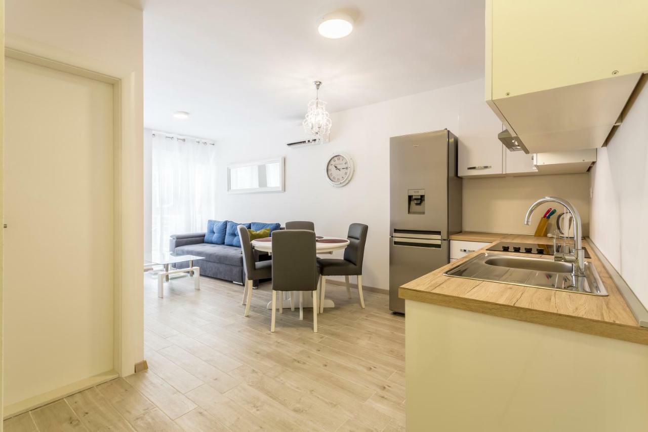 Luce And Antonio Apartman