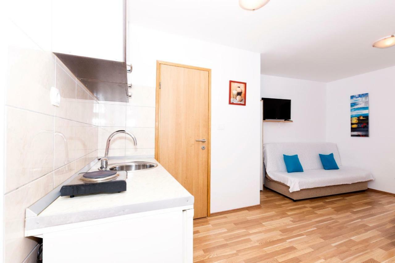 Aida Downtown Apartment *