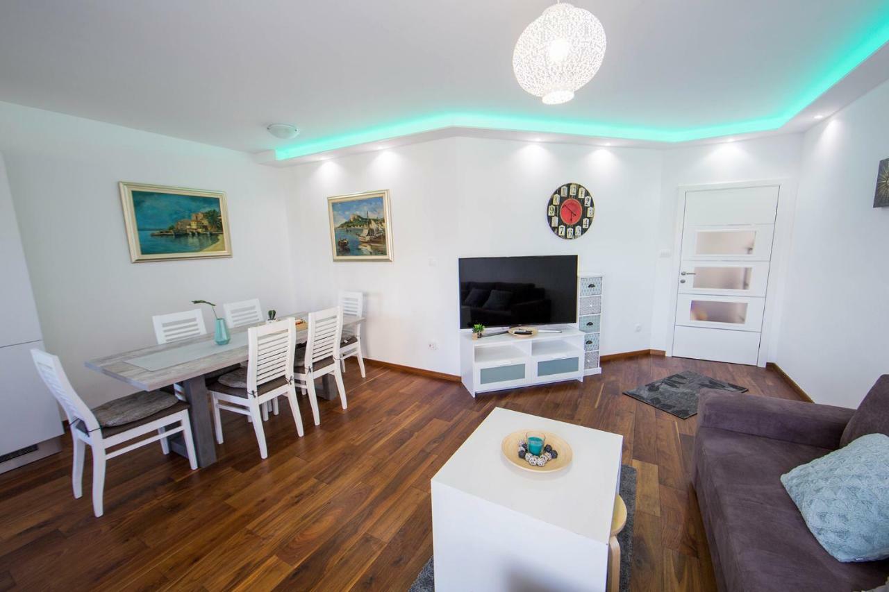 Apartment's Tea & Nevio Split