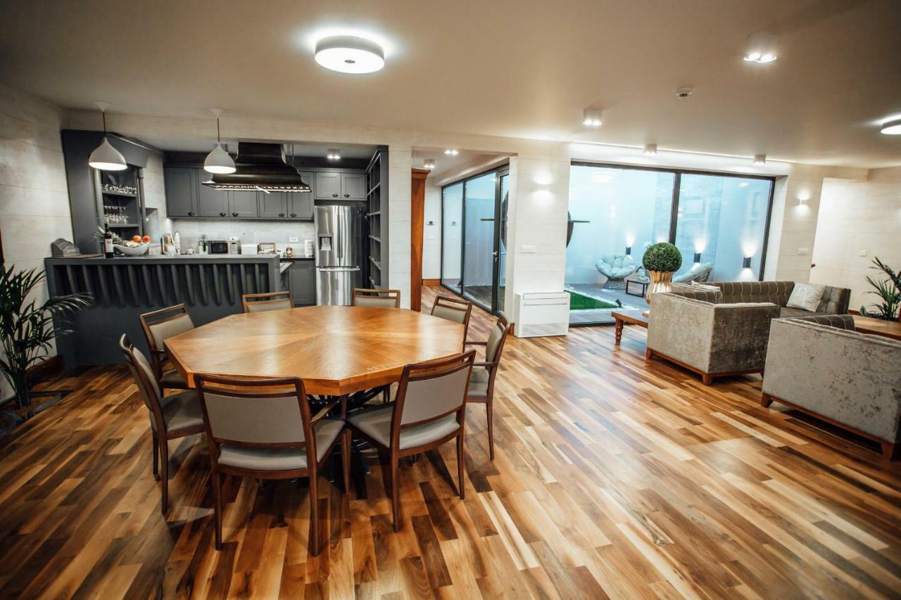 Apartment Penthouse Vinci *