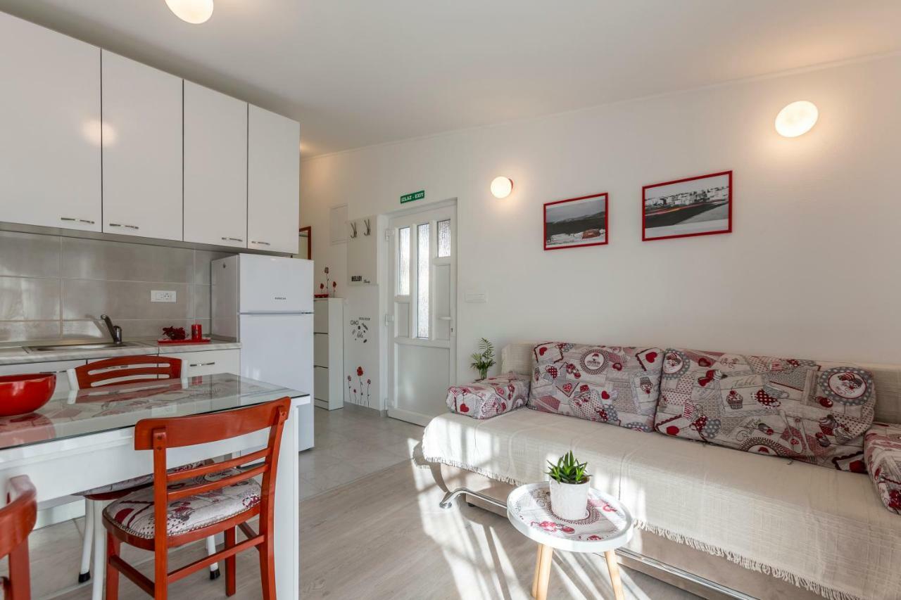 Apartman Taja, Cijela Kuca I Vrt Samo Za Vas Split