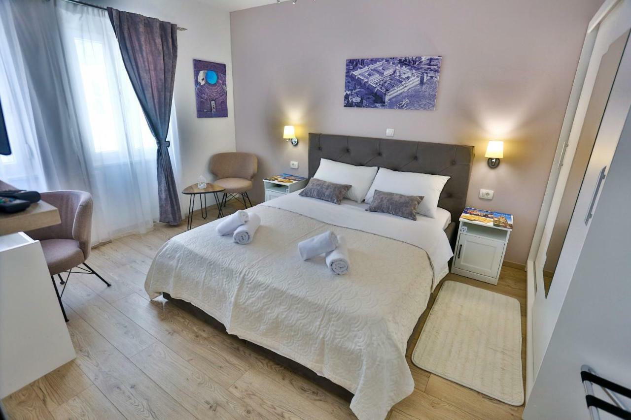 Apartment Tchiba In Diocletian's Palace Split