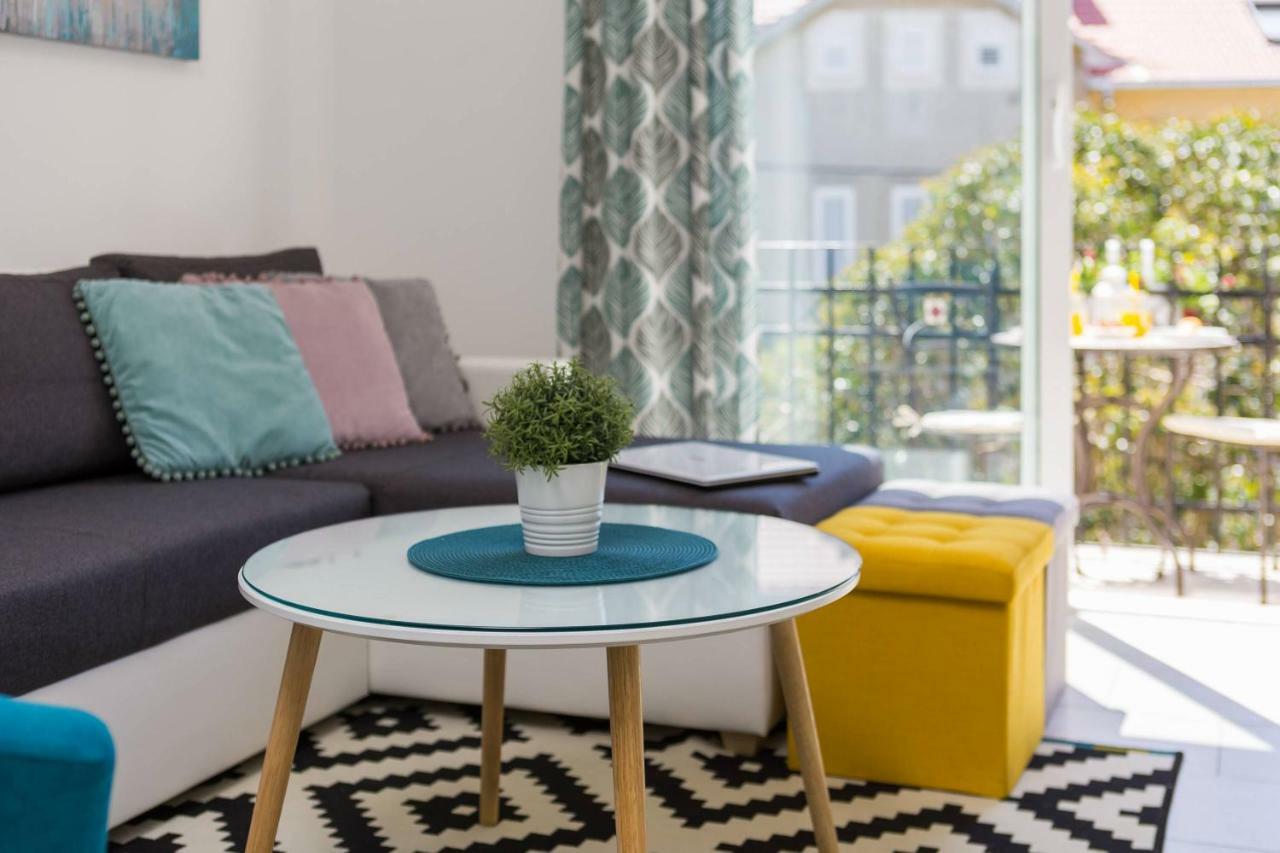 Centerlink Apartman