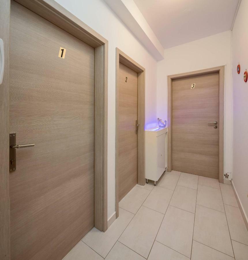 Centerlink Apartman *
