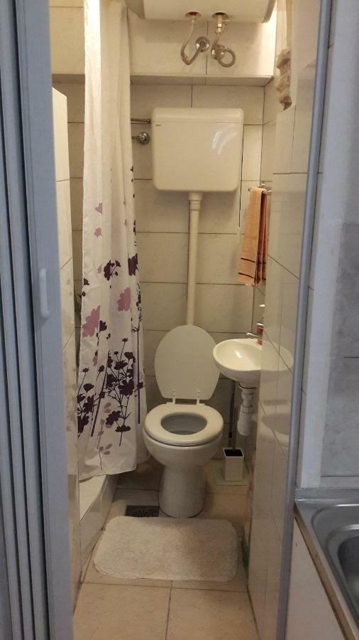 Dino Apartman