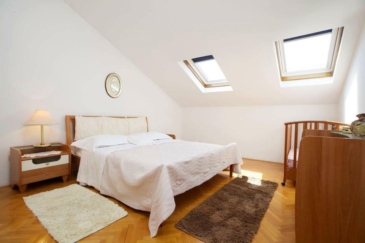 Apartment Apartman Bacvice Split