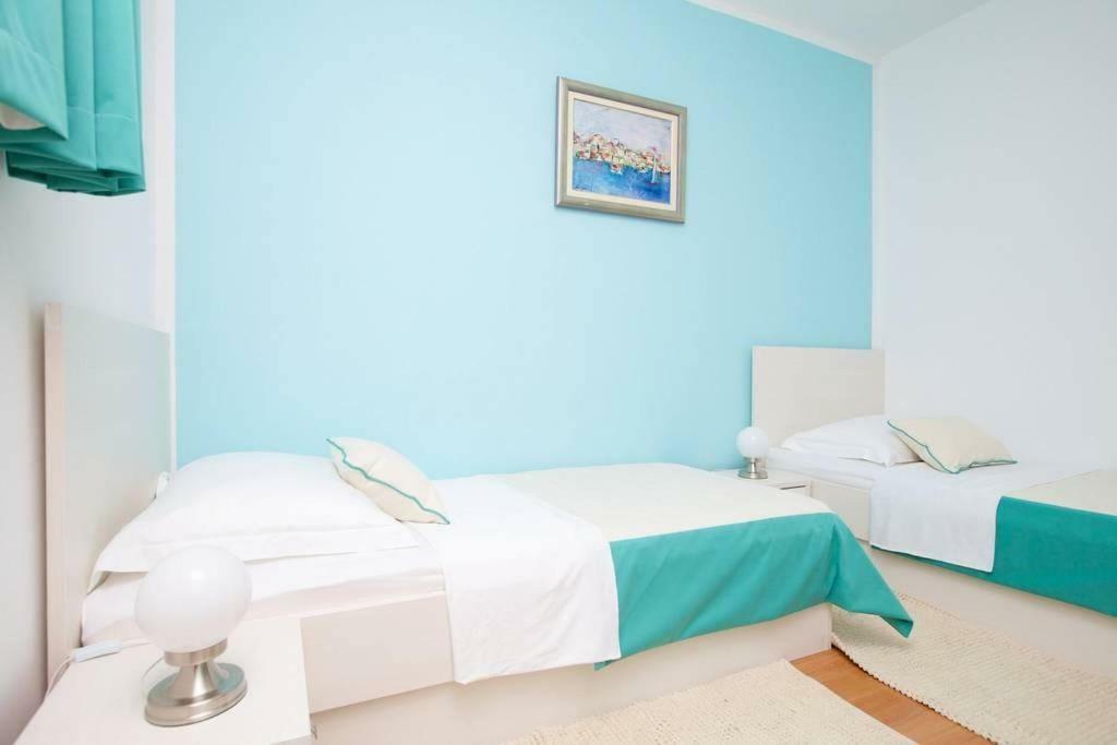 Apartman Bacvice Apartment