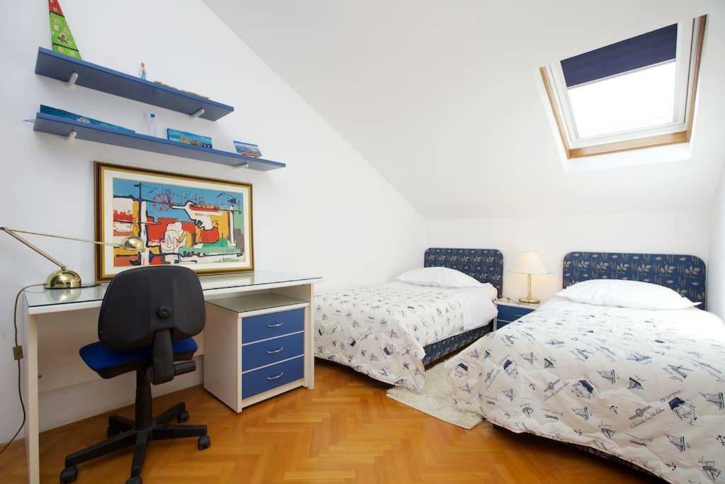 Apartman Bacvice Apartment *