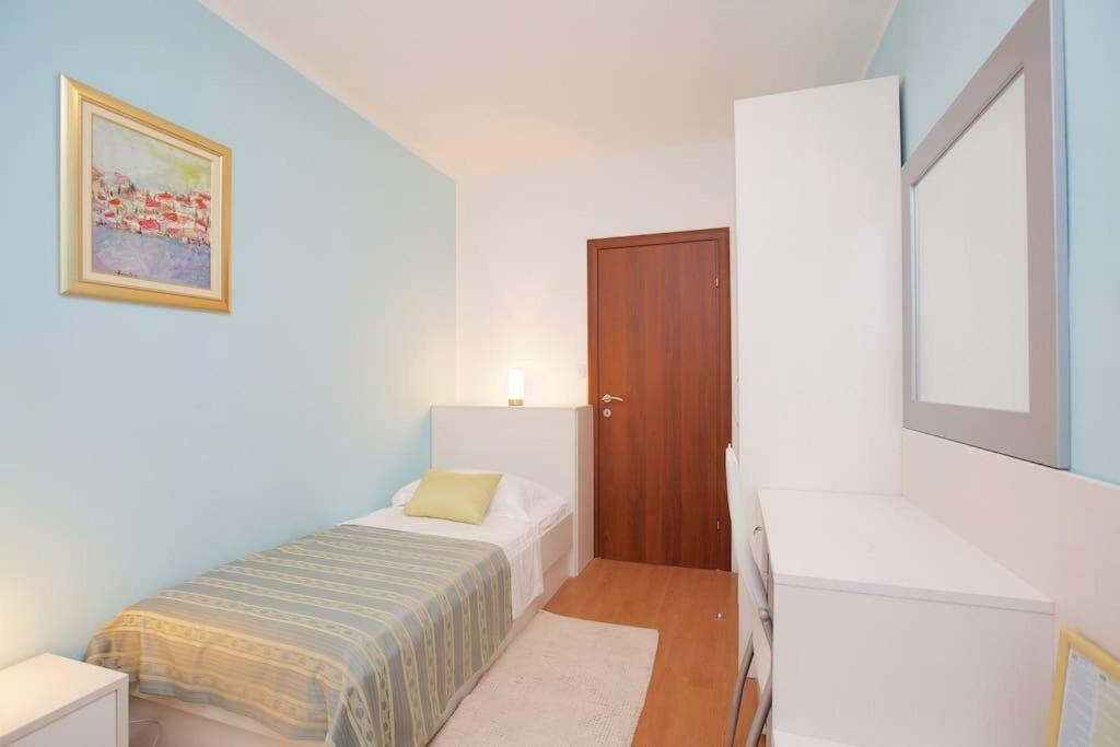 Apartment Apartman Bacvice Split
