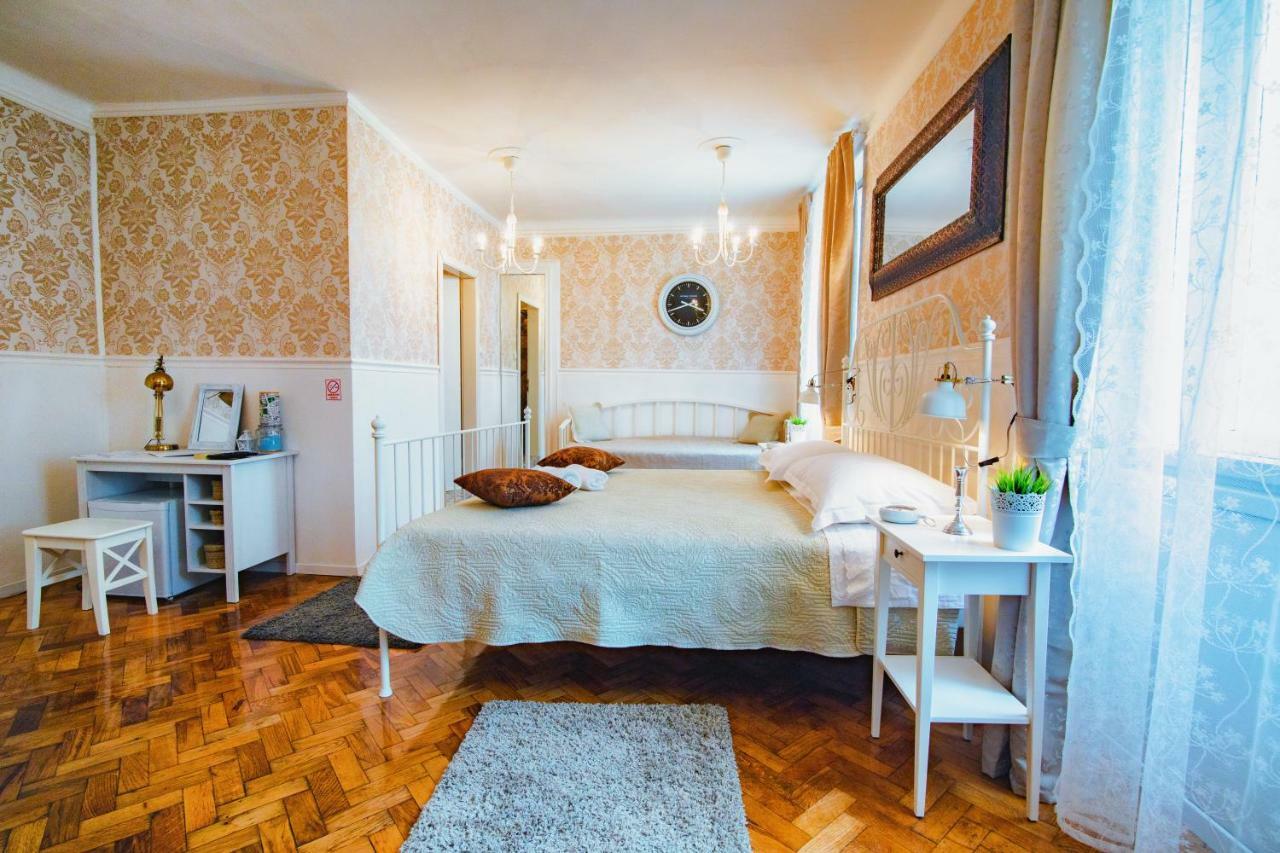 Mama's And Papa's Luxury Guest house 3*