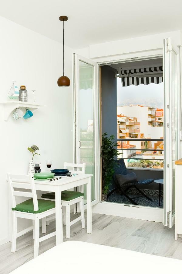 Apartment Seaside - Balcony, Sea View, Free Garage