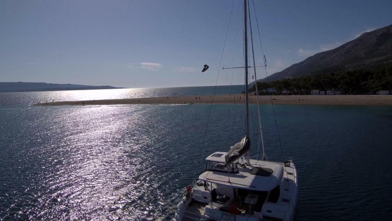 Luxury Catamaran Lagoon 42, Ac & Gn Split