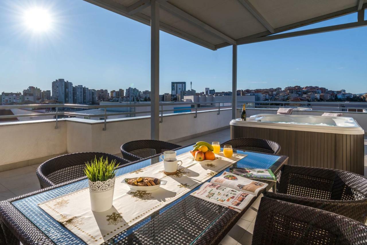 Apartment Penthouse Felicita Split
