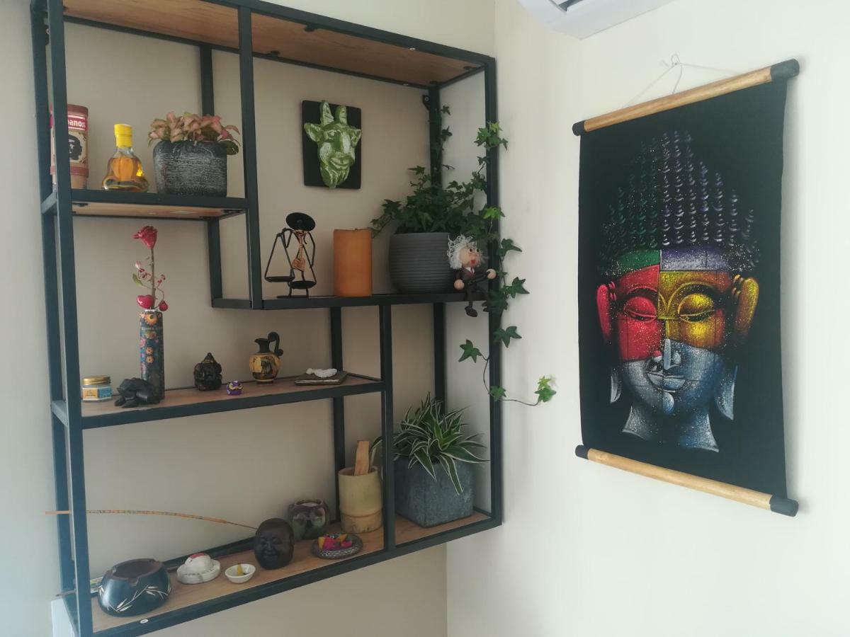 New Modern Near A Beach In Center Apartman