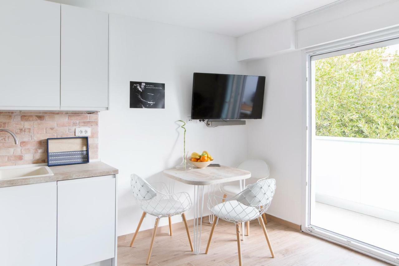 New Modern Near A Beach In Center * Split