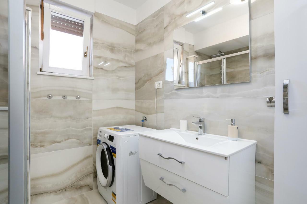 Luxury Apartment Ela Gasthof Split