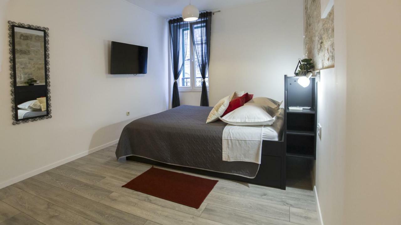 Guest house Julije Rooms Split