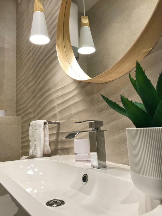 Tessera Apartment *