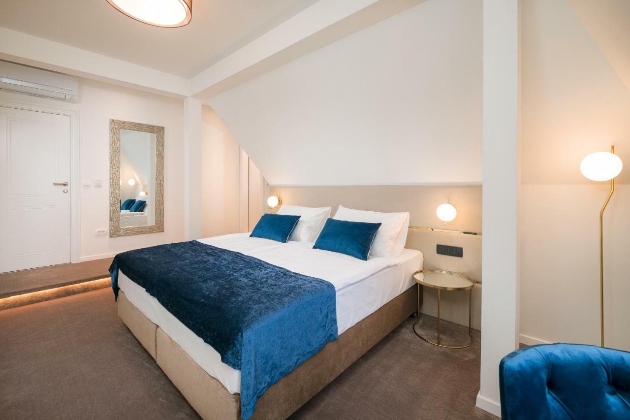 Flos Luxury Gostinjska kuća 4*