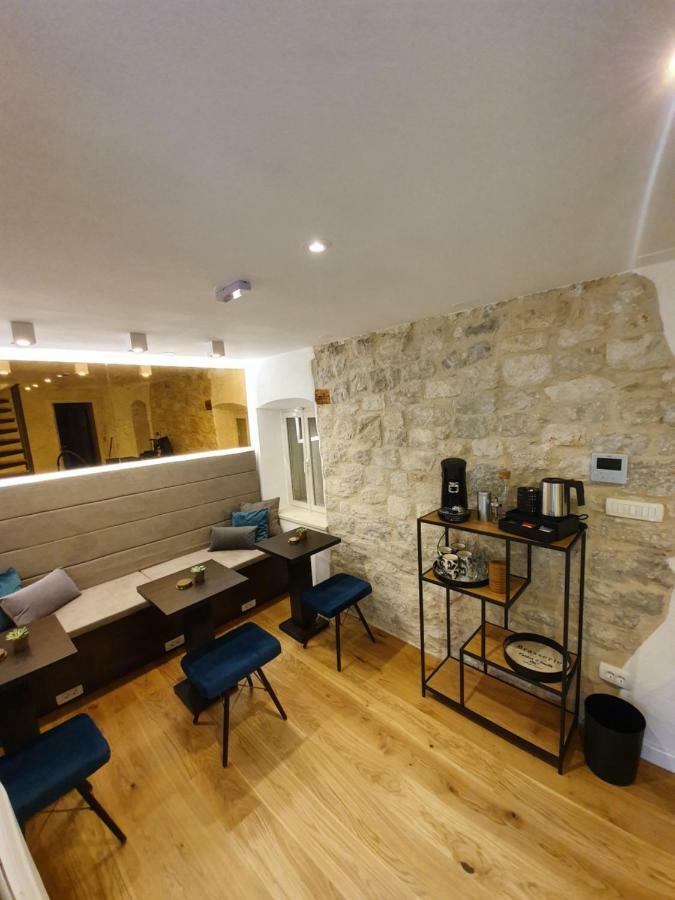 Bed & Breakfast The At 4*