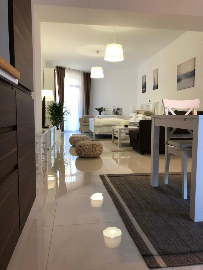 Mandica Apartment *
