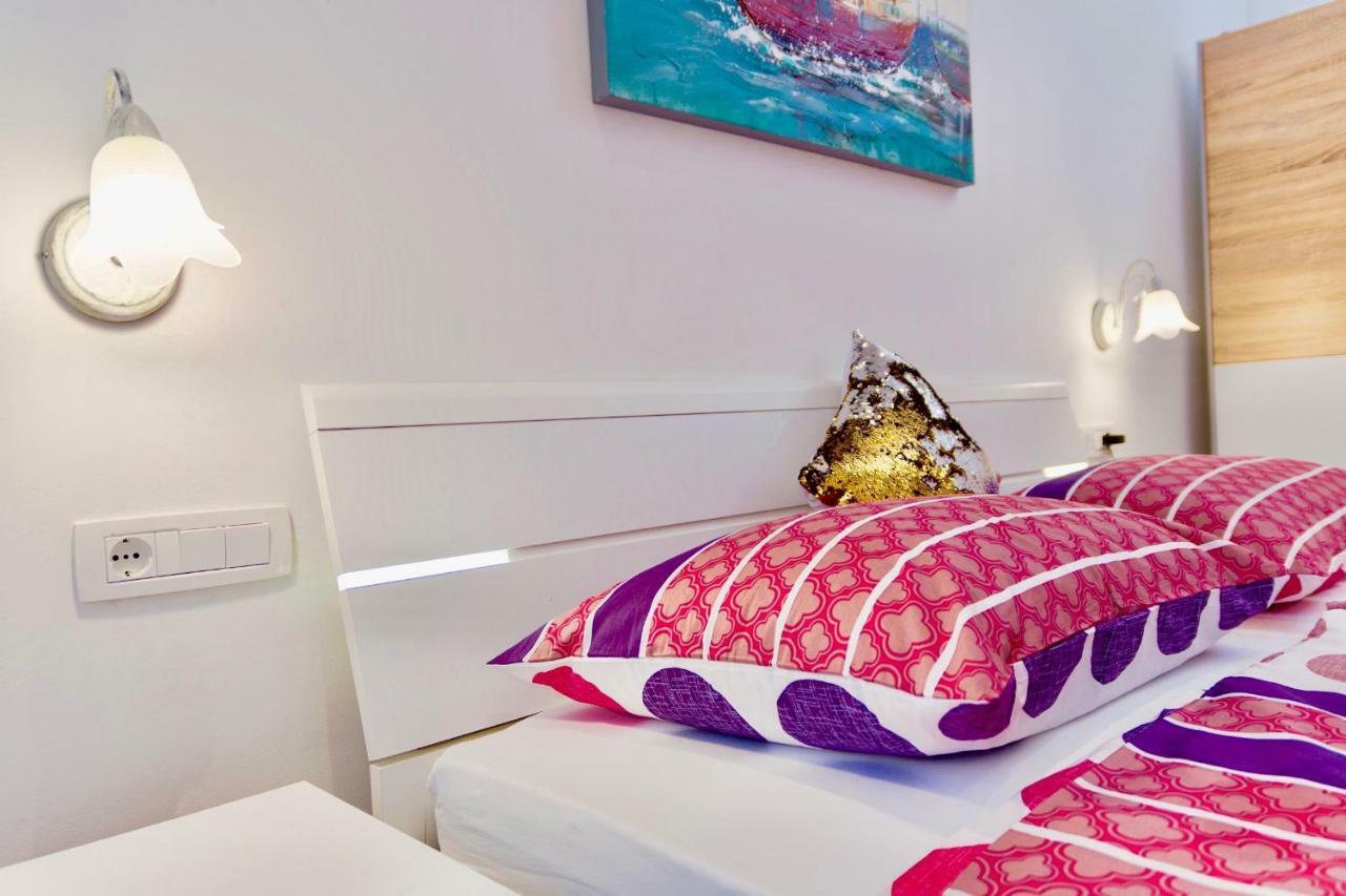 Luxury Minerva Gardens Apartment *