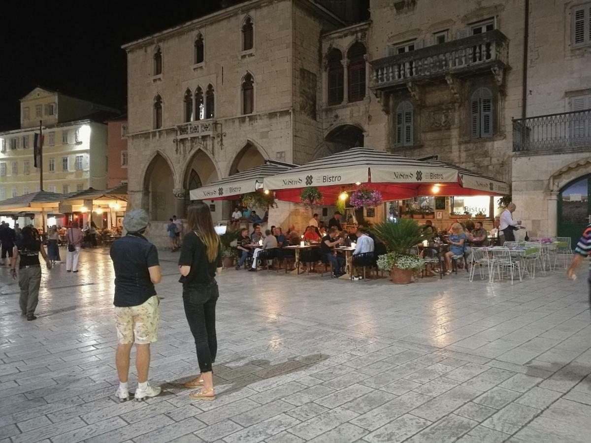 Diocletians Palace For Two Apartamento