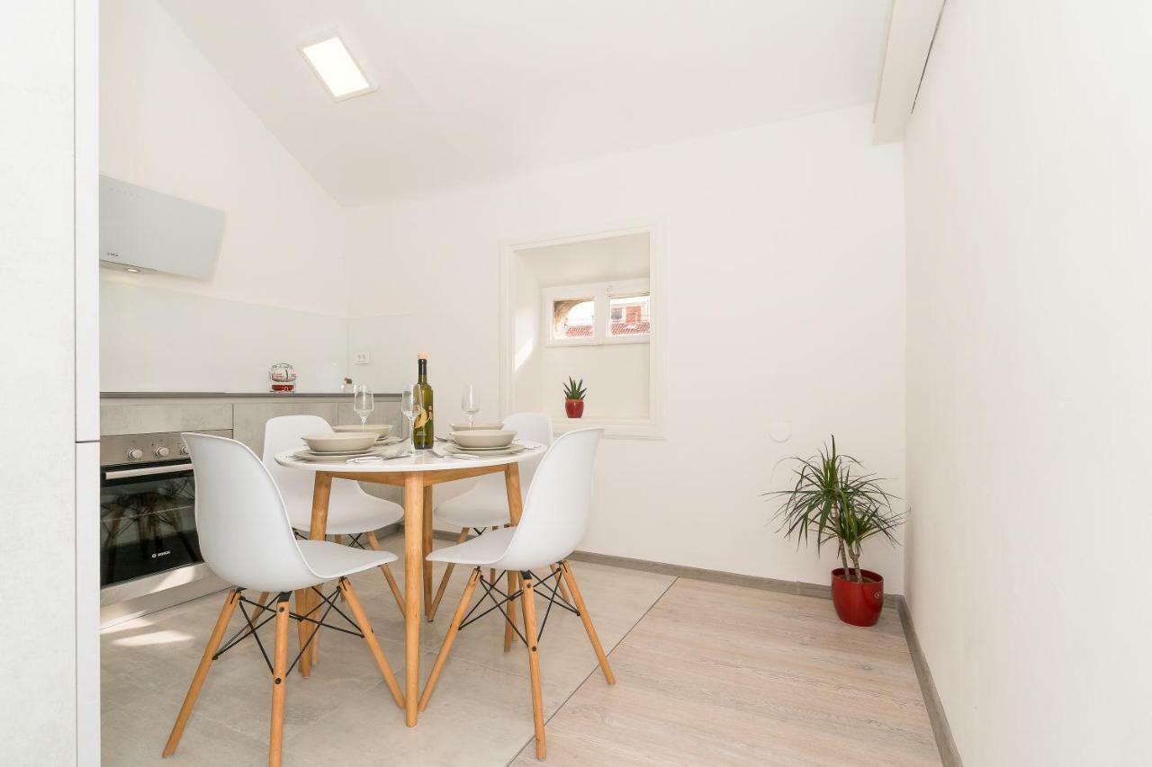 Apartment Loft At Republic Square *