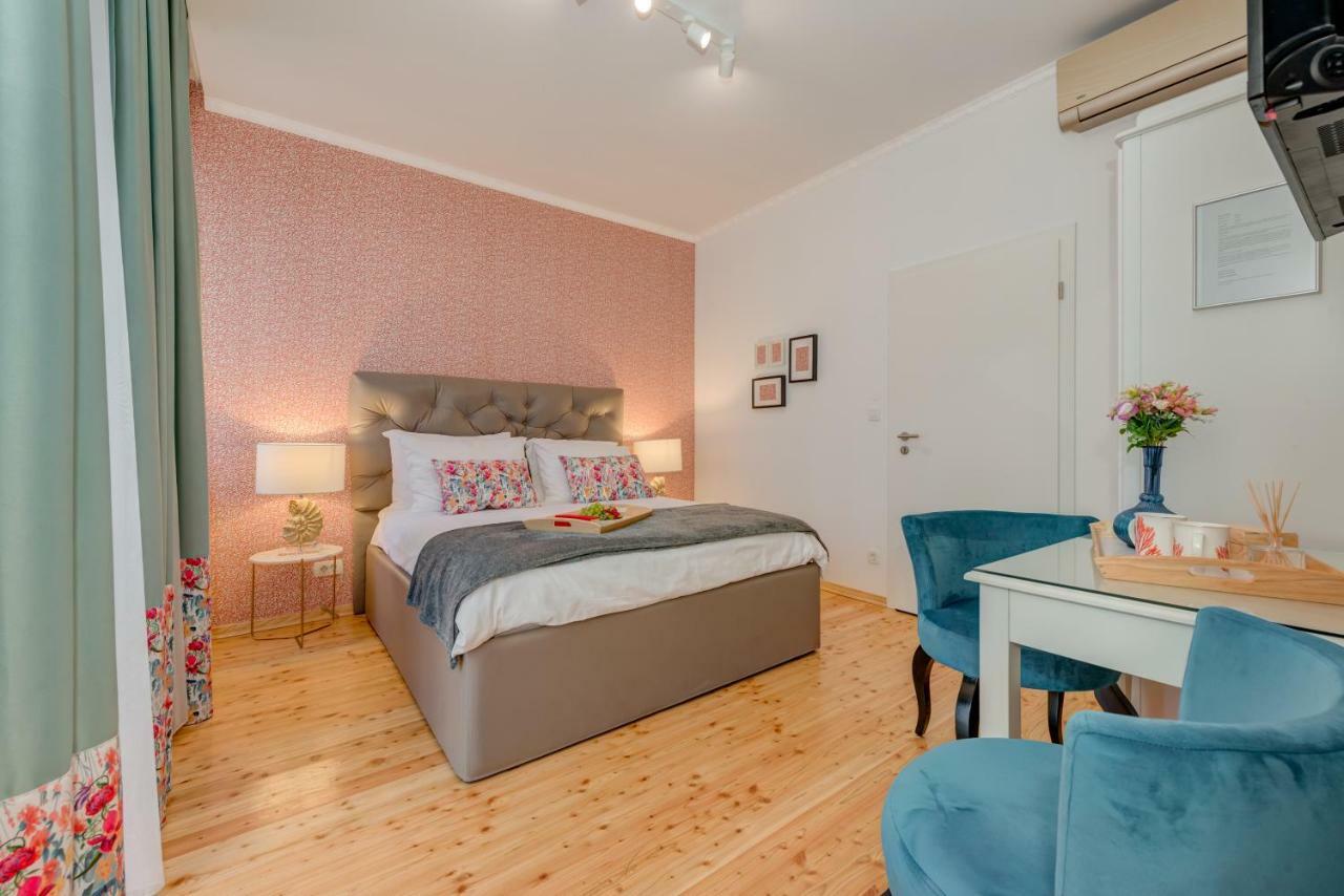 Deluxe Tramonto 4* Split