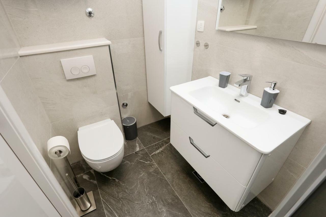 Luxury Apartment Ela 3*