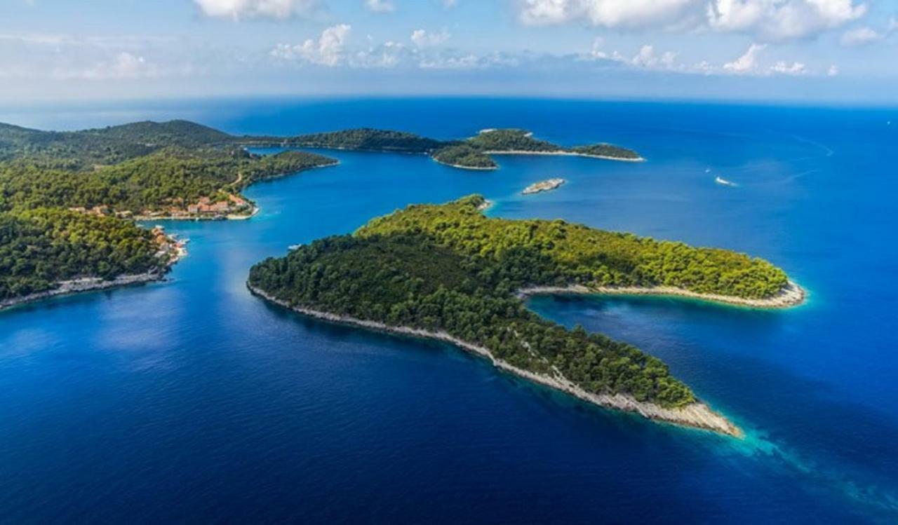 Aspalathos - With Free Parking, Near The Beach, A Few Minutes' Walking Distance To The Unesco Palace Casa de férias Split