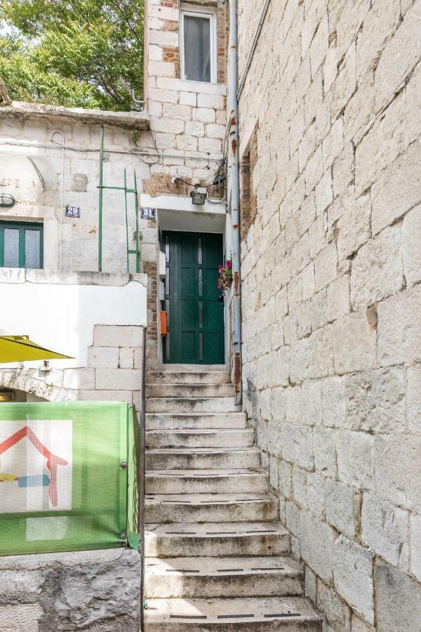 Chic Steps From Diocletian's Palace *