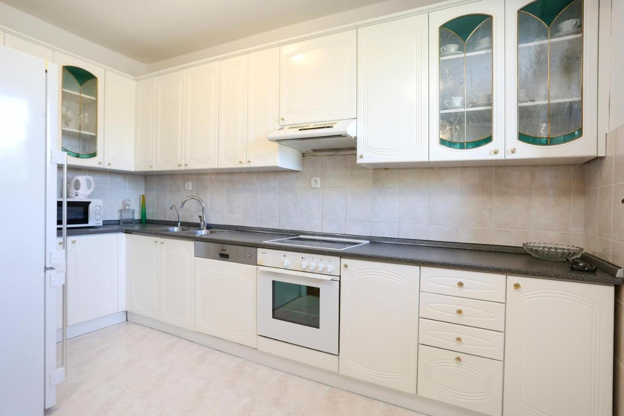 Luxury Apartment Ela