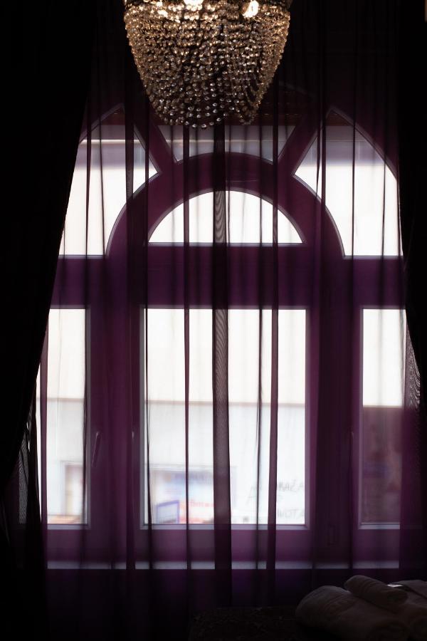 Center Luxury 2 Guest house 4*