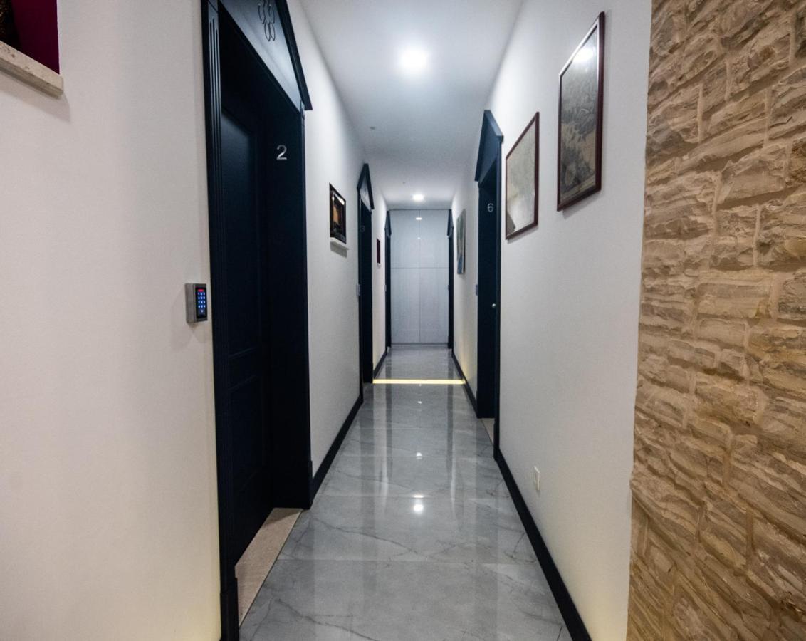Center Luxury 2 4* Split